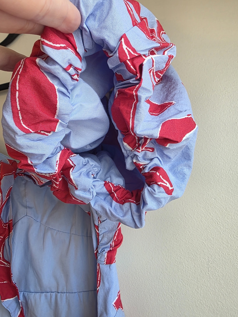 VICI Blue & Red Floral Puff Sleeve Maxi Dress Sz M Cottagecore Vacation - Picture 6 of 9